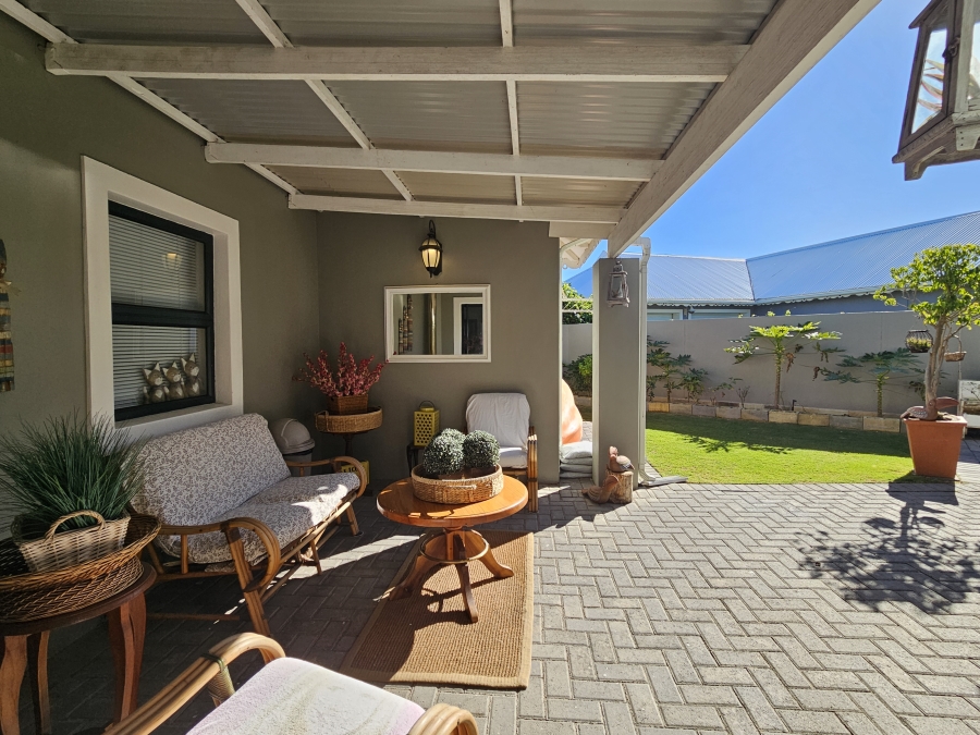 3 Bedroom Property for Sale in Marina Martinique Eastern Cape